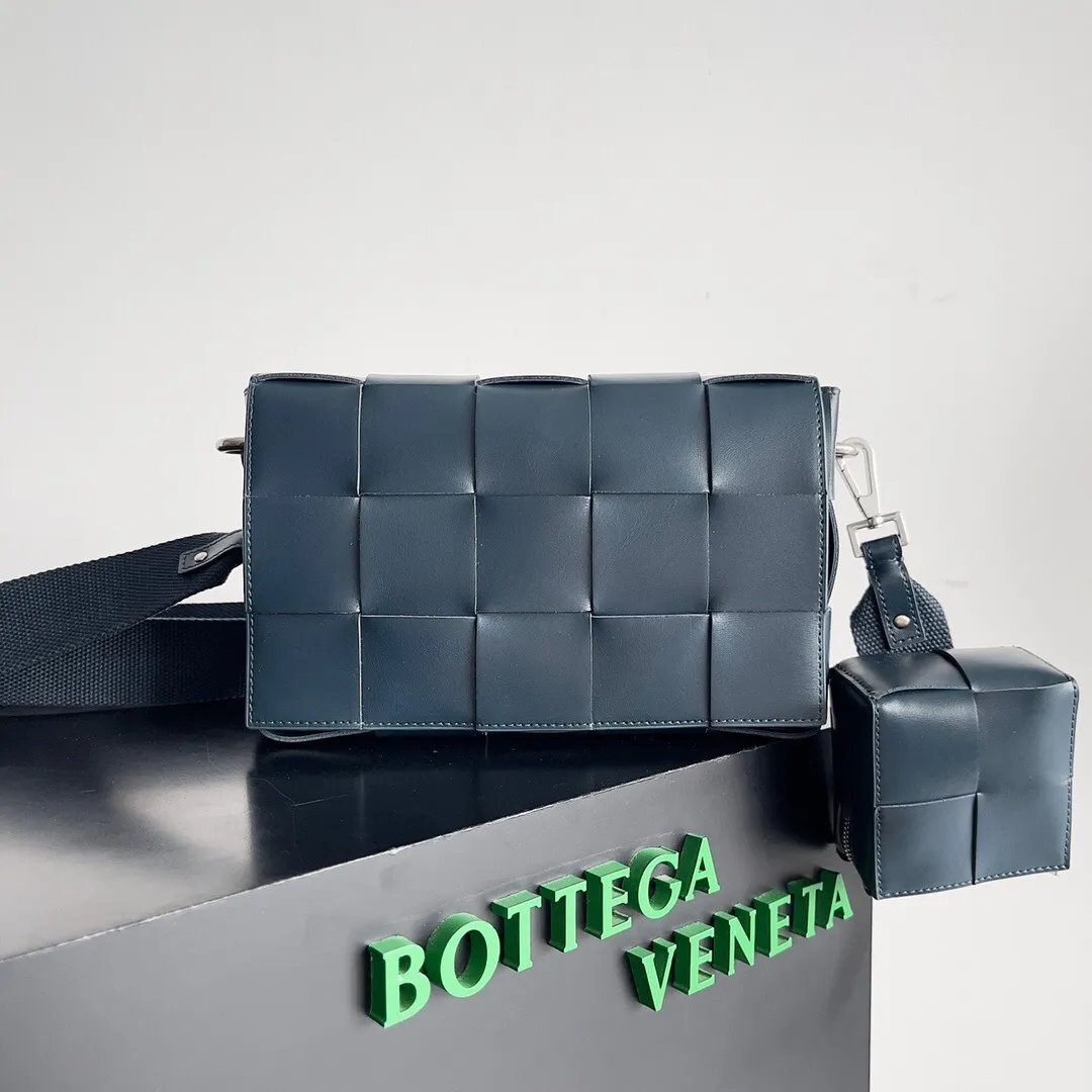 All categories 💚 Authentic bags 💚 BV 2025 new BV crossbody bag
